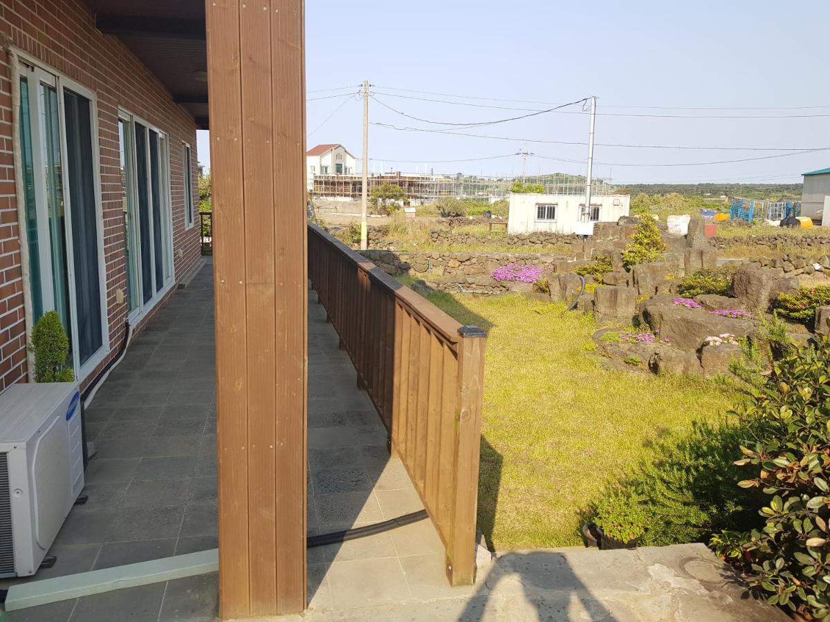 Hotel Feeling Good House Jeju Exterior foto