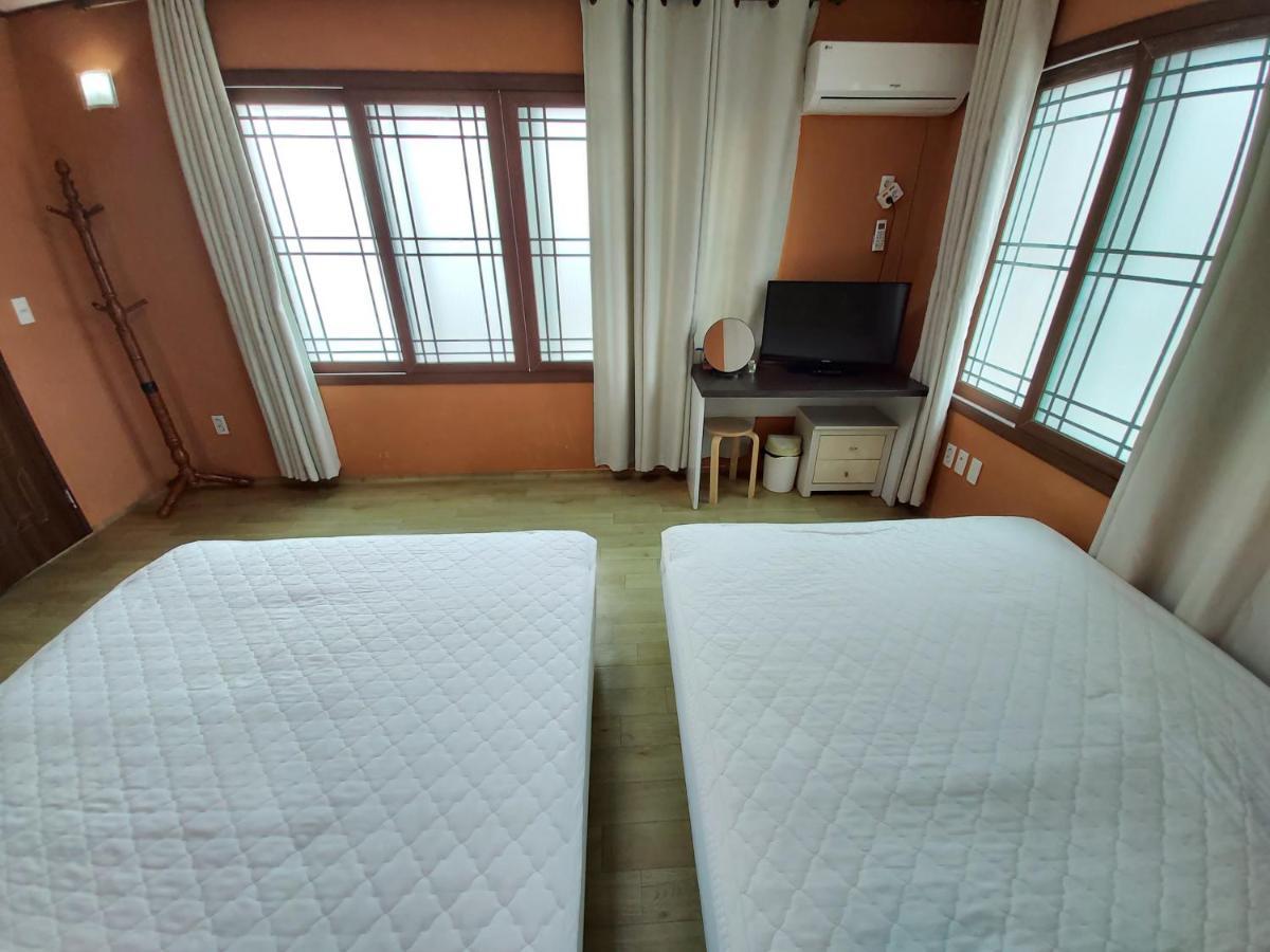 Hotel Feeling Good House Jeju Exterior foto